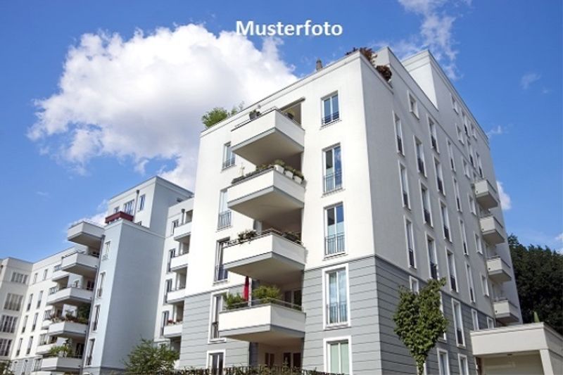 *Haus mit 4 Wohnungen und Restaurant* - 1