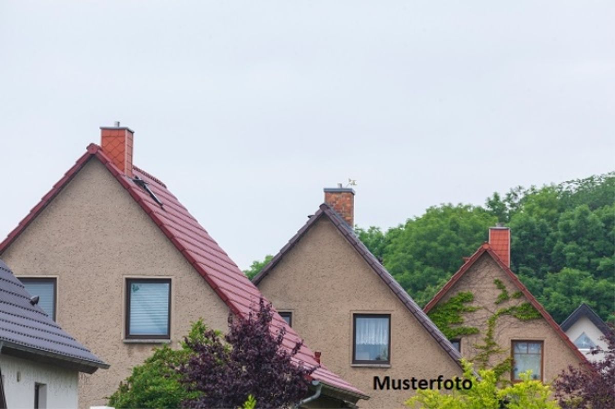 *Einfamilienhaus* - 0