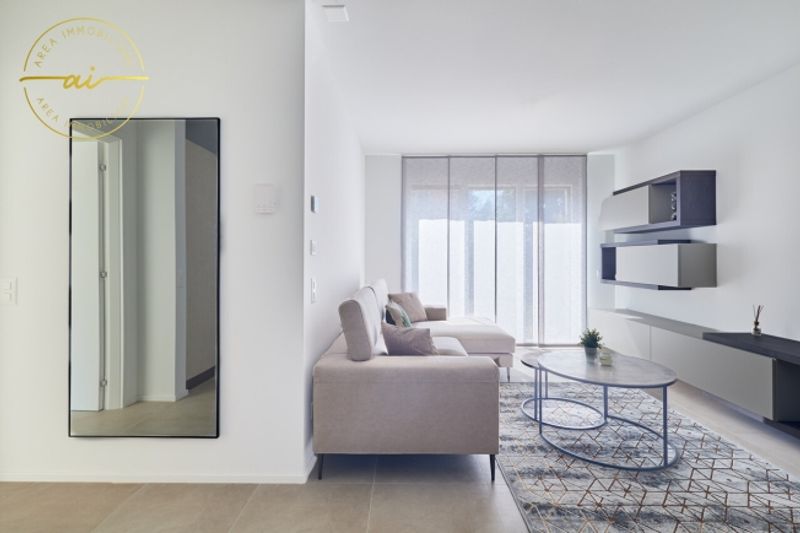 GERÄUMIGE 4,5 ZIMMER MIT GARTEN IN EINER ELEGANTEN RESIDENZ - 8