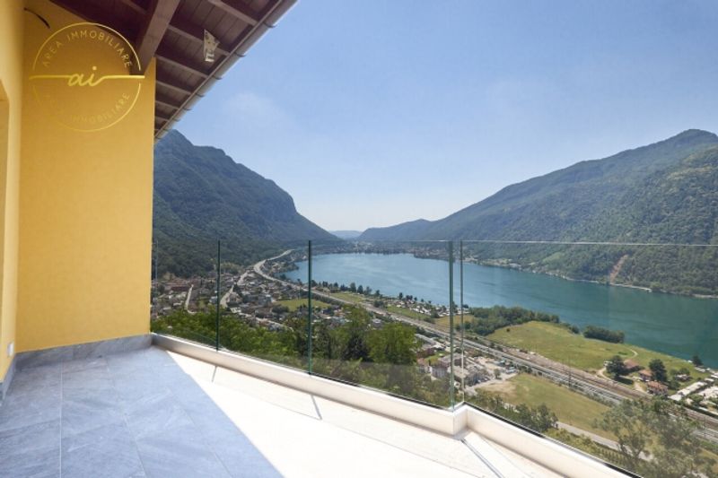 SCHÖNES FREISTEHENDES HAUS MIT SEEBLICK IN ROVIO - 8