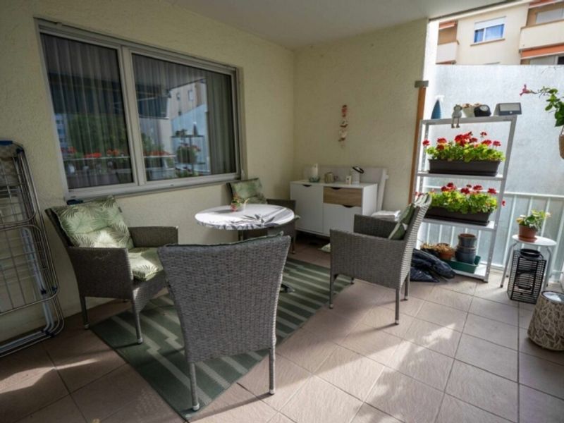 Attraktive 3.5-Zimmer-Wohnung mit Südbalkon in Domat/Ems - 11