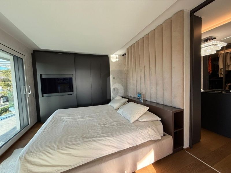 MODERNA ED ELEGANTE CON PISCINA E VISTA - 5