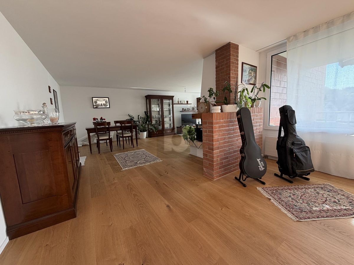 URBANES WOHNEN MIT PRIVATSPHÄRE UND DACHTERRASSE - 2