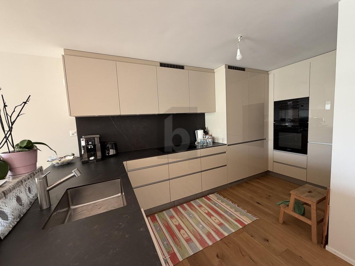 URBANES WOHNEN MIT PRIVATSPHÄRE UND DACHTERRASSE - 3