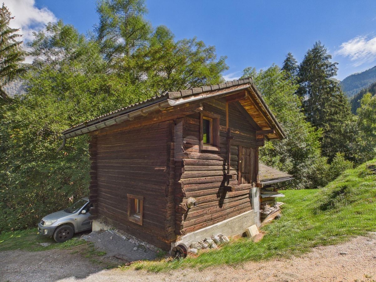 UN REFUGE RÉNOVÉ AU CUR DE LA NATURE - 0