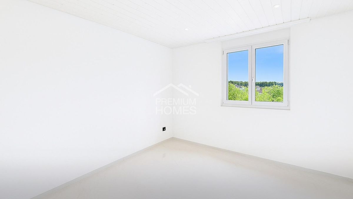 RESERVIERT - 5