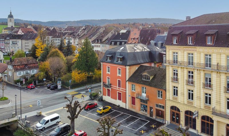 Renovated mixed-use building in the centre of Porrentruy - 2