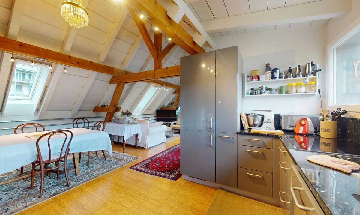 Einzigartige Privatresidenz in St-Imier – Selbsttragende Investition - 4