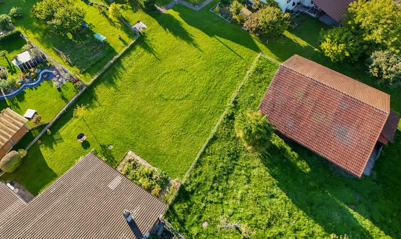Sonniges Baugrundstück an ruhiger Lage in Buch am Irchel - 7