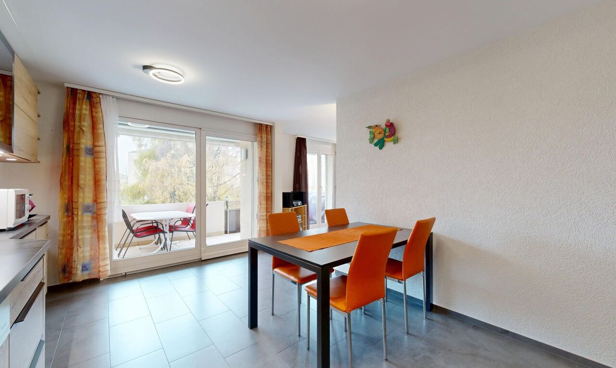 160 m² Wohnung mit 5.5 Zimmern, Garage und freier Grünsicht - 0