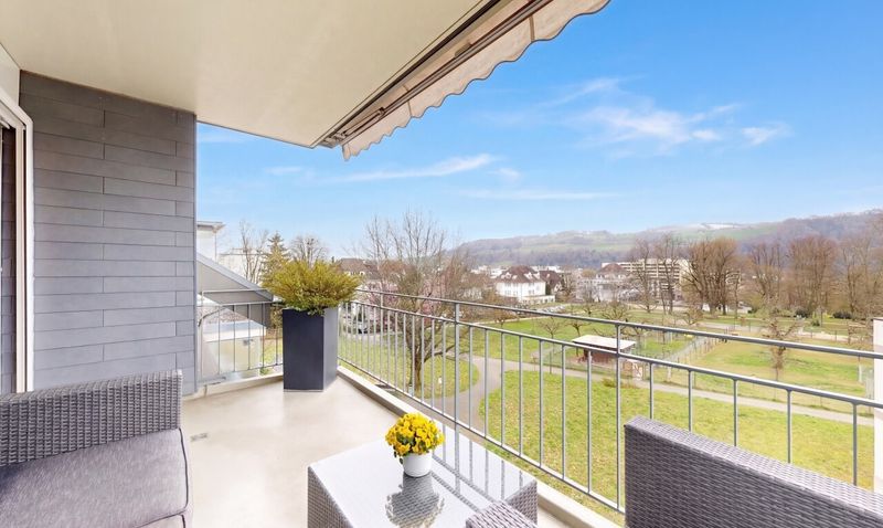 Dachwohnung mit Charme und Aussicht auf den Belpberg - 2