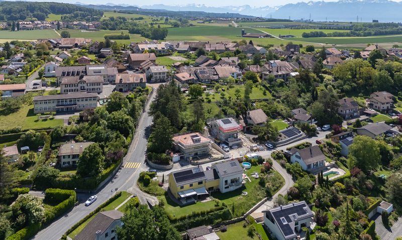 Appartement duplex avec jardin in à Vufflens-la-Ville - 1