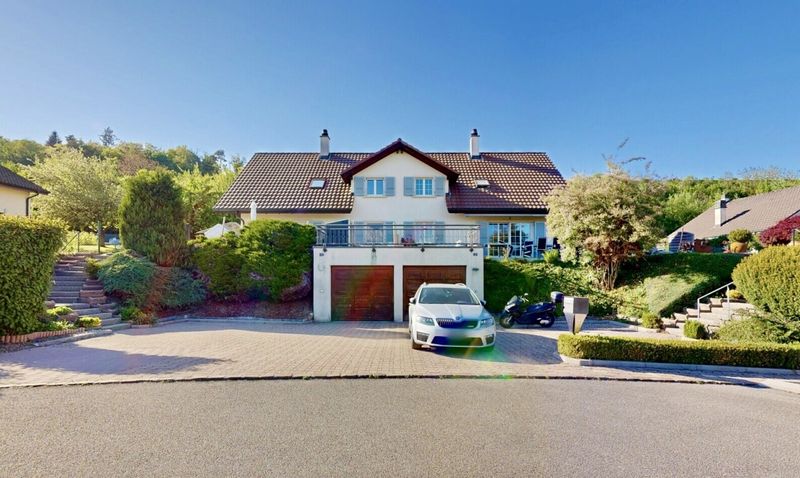 A charming semi-detached villa with amazing views - 1