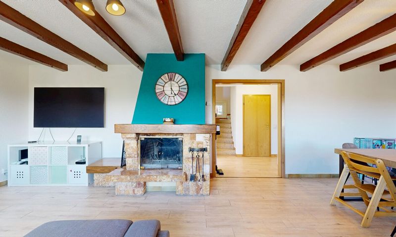 A charming semi-detached villa with amazing views - 7