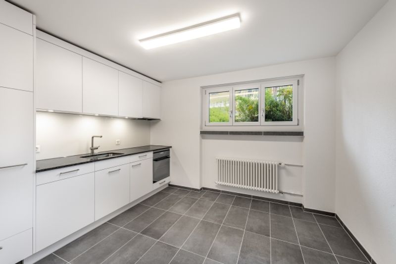 Frisch sanierte Wohlfühloase mit Gartensitzplatz - 1