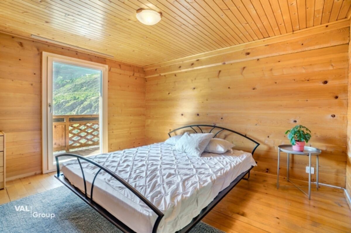 Gemütliche Dachwohnung mit Aussicht in Staldenried - 5