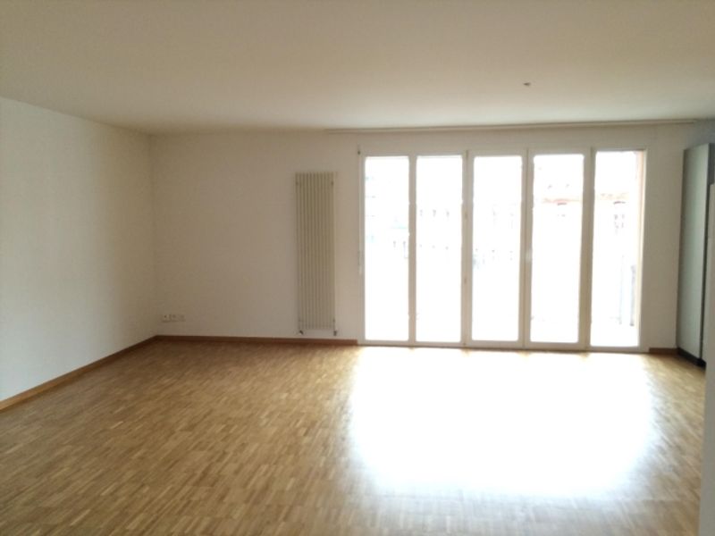Stadtwohnung mit Sitzplatz - 2