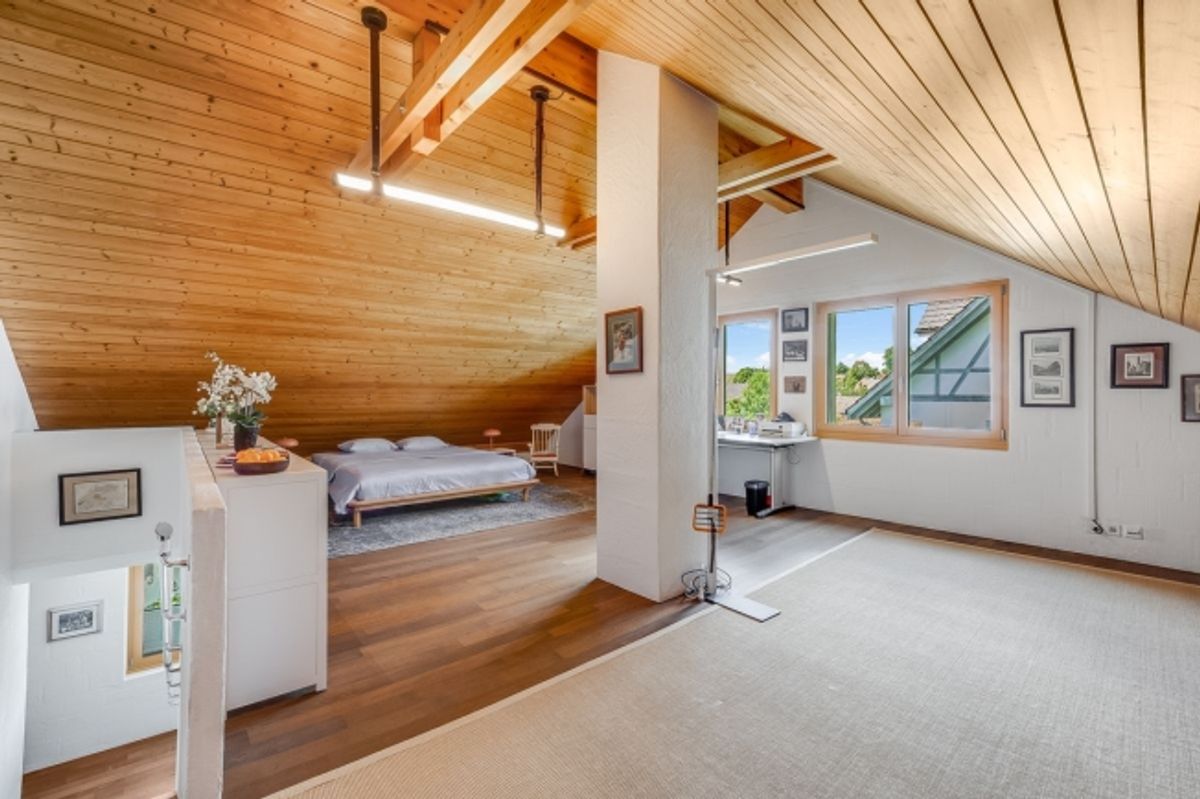 Ruhig gelegenes 4.5 Zimmer Doppeleinfamilienhaus mit Ausbaupotenzial! - 6