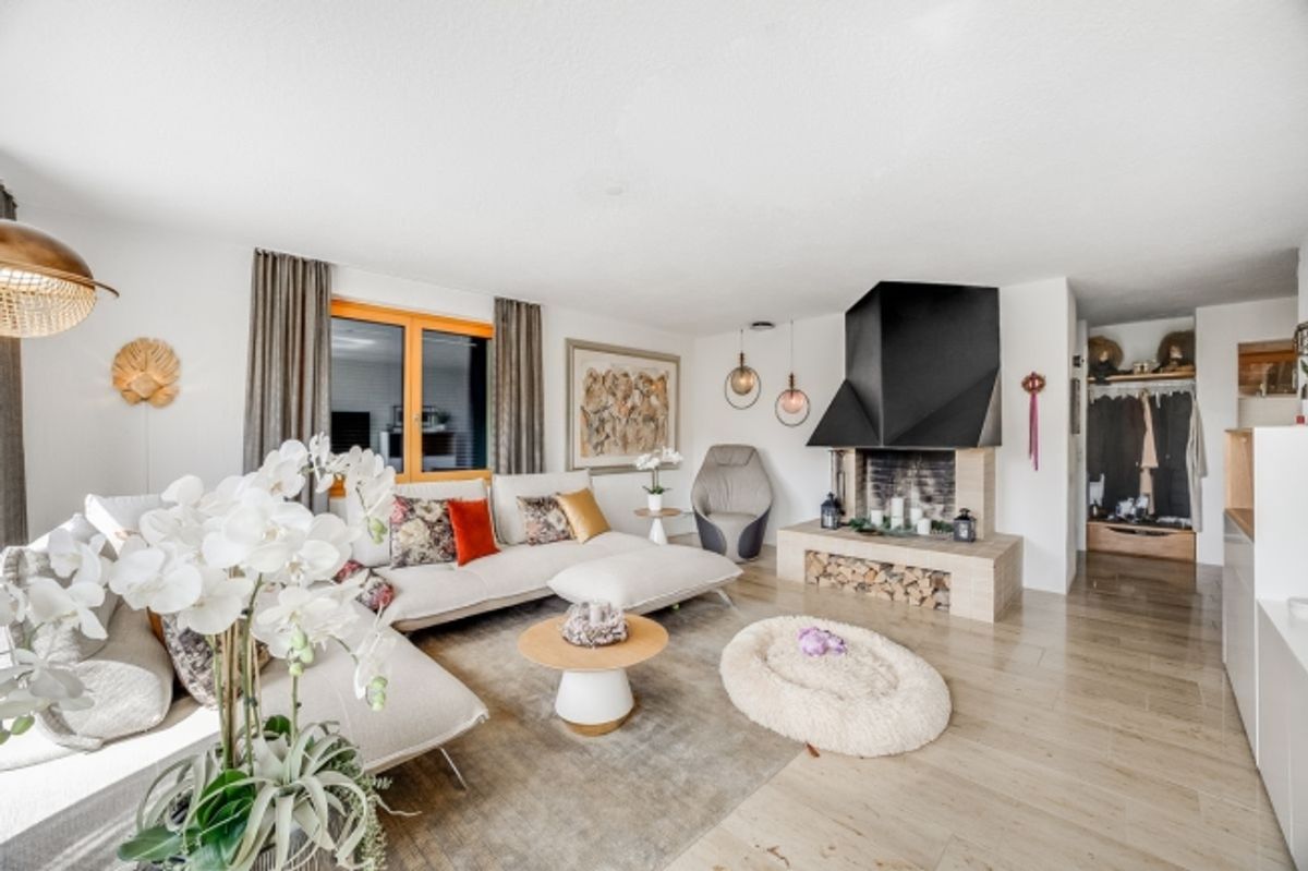 Ruhig gelegenes 4.5 Zimmer Doppeleinfamilienhaus mit Ausbaupotenzial! - 10