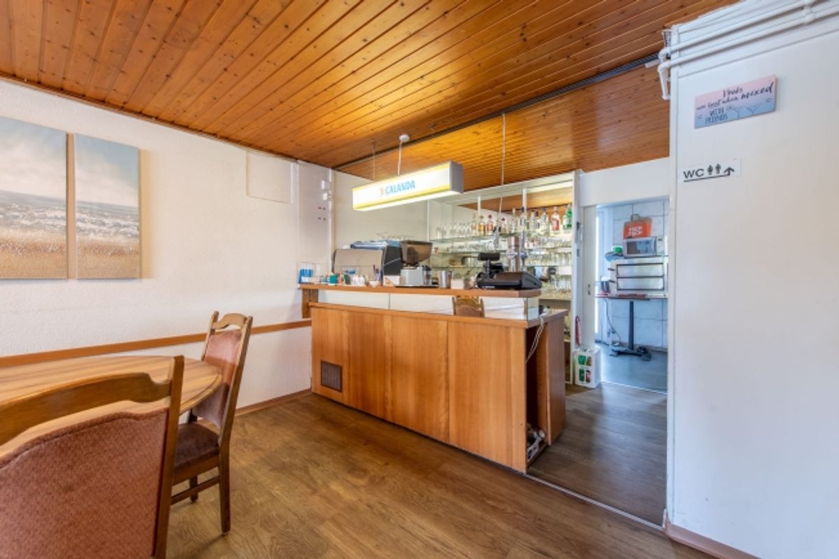 Wo Wohnen auf Gewerbe trifft - Vielseitige Liegenschaft mit Restaurant & Lagergebäude - 3