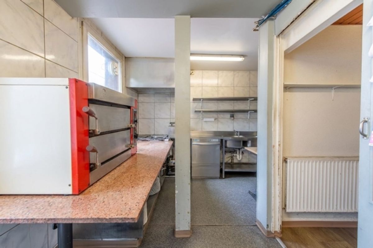 Wo Wohnen auf Gewerbe trifft - Vielseitige Liegenschaft mit Restaurant & Lagergebäude - 5