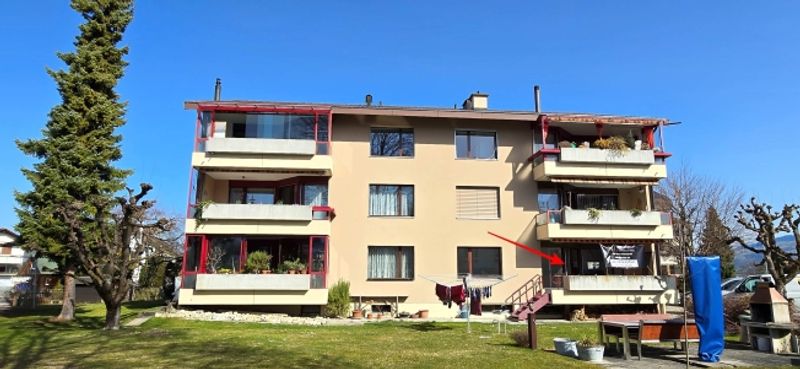 Frisch renovierte 4.5 Zi.-Wohnung direkt neben Kindergarten- & Grundschule - 12