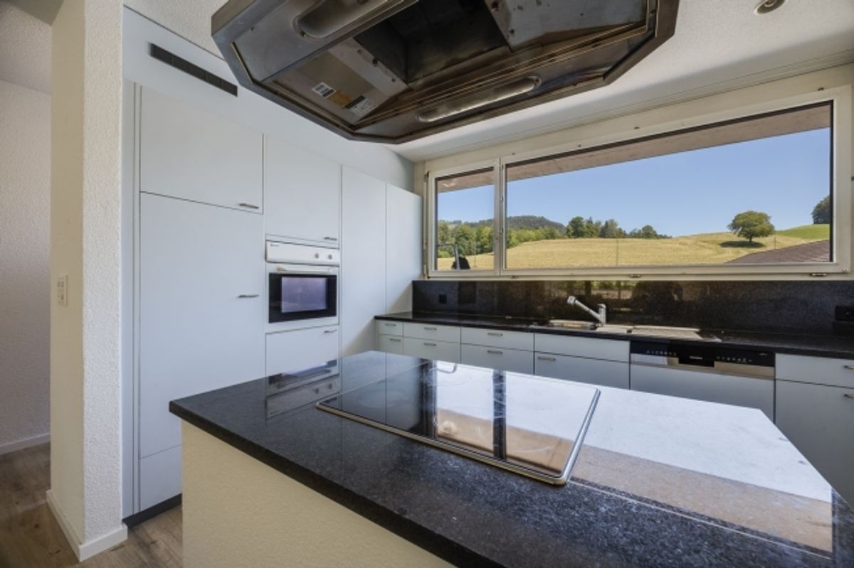 Geräumiges 4.5-Zimmer-Duplex mit Aussicht in Eschenbach - 0
