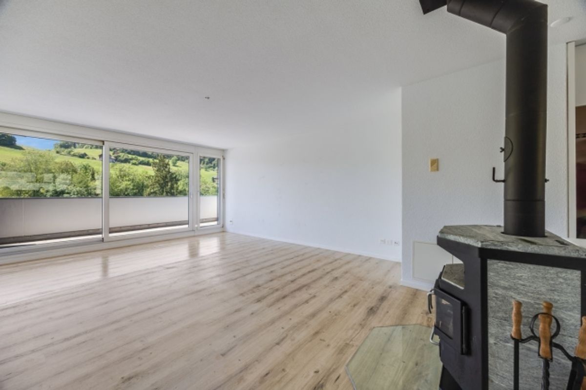 Geräumiges 4.5-Zimmer-Duplex mit Aussicht in Eschenbach - 3
