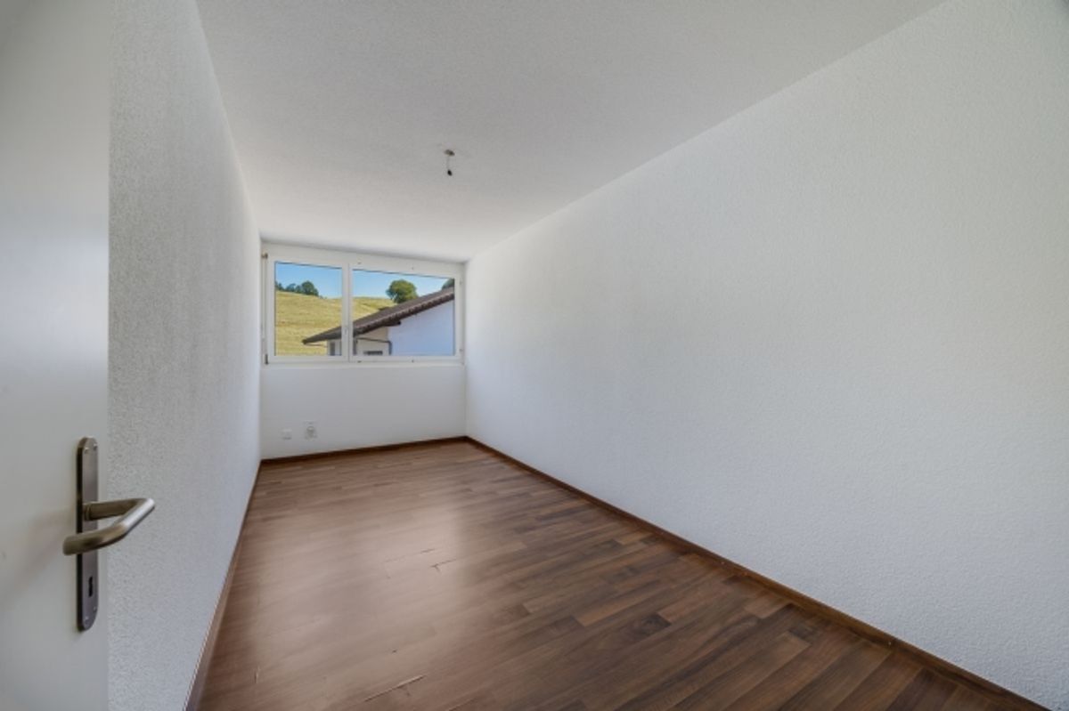 Geräumiges 4.5-Zimmer-Duplex mit Aussicht in Eschenbach - 7
