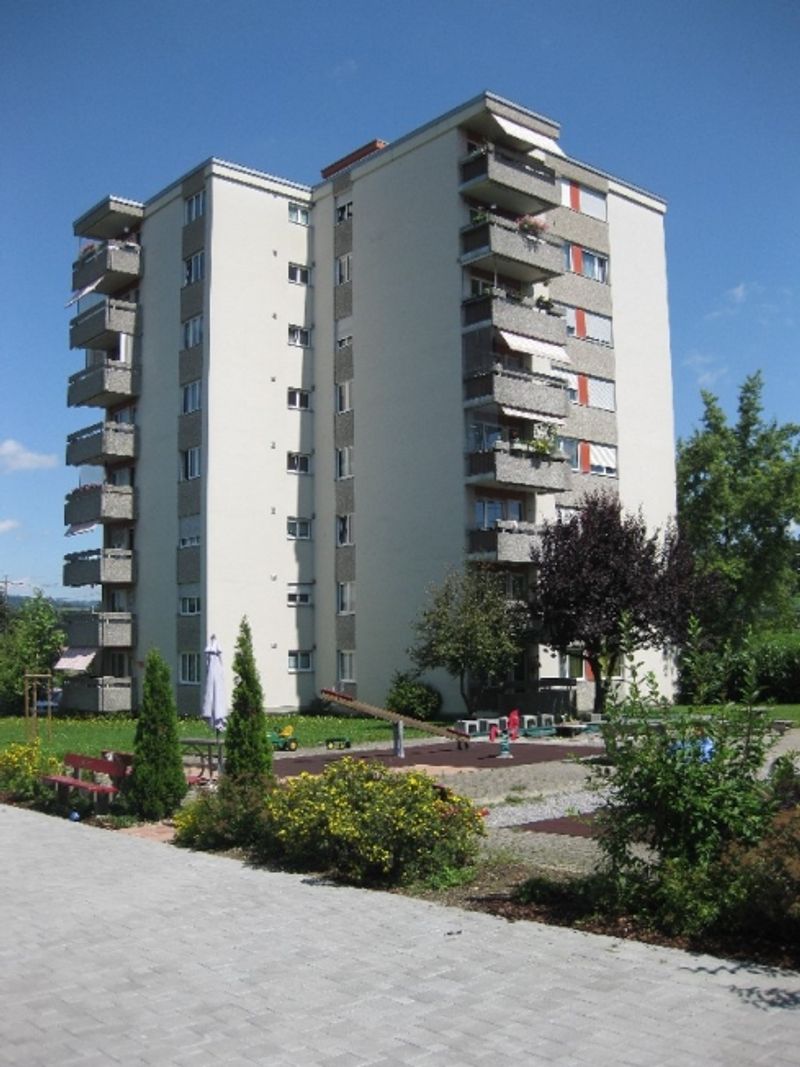 Parkplatz zu vermieten in Rubigen! - 1