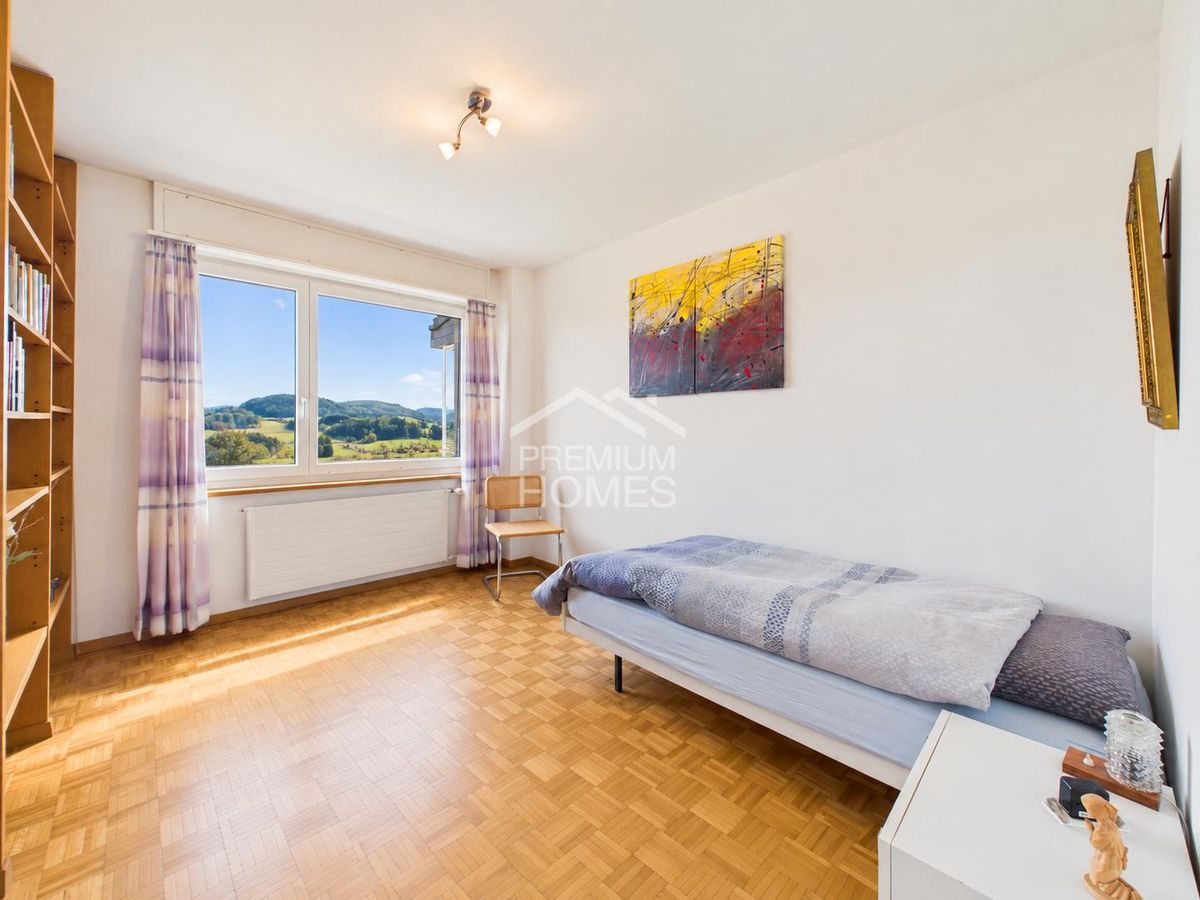 Einmalige Lage trifft auf grosszügiges Wohnhaus! - 8