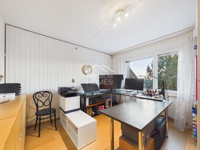 Familienparadies mit Einliegerwohnung und viel Platz - 8