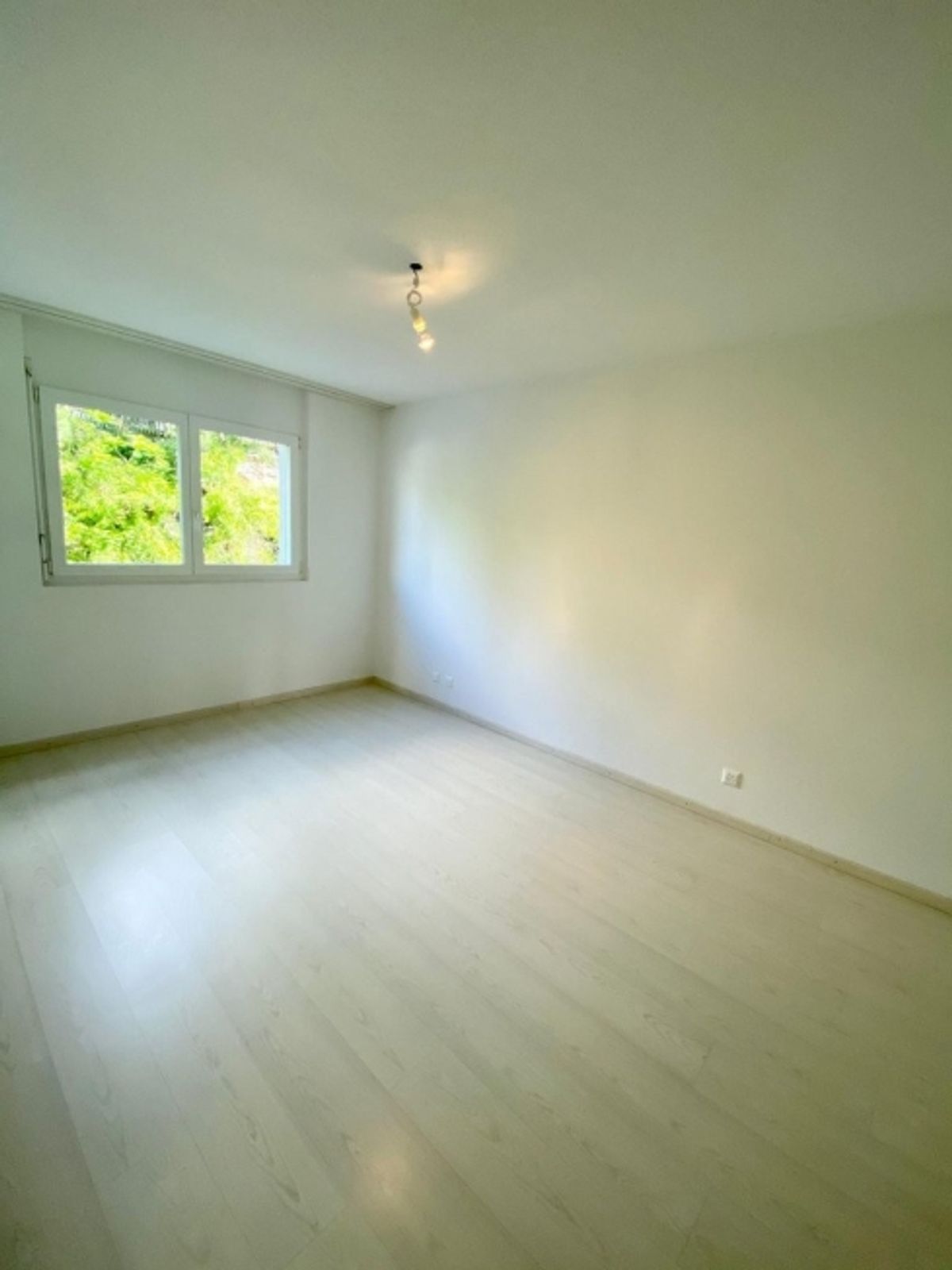 A saisir ! Appartement dans un quartier calme et verdoyant ! - 5