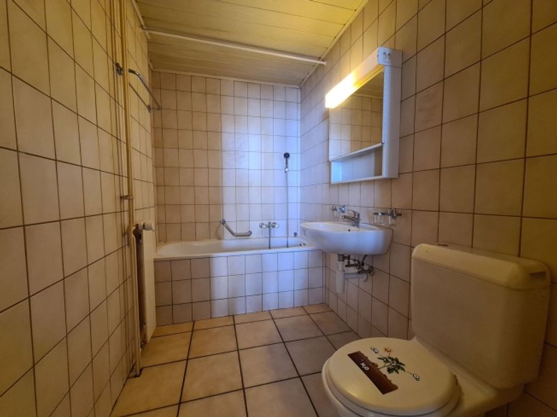 2.5 Zimmerwohnung mit Balkon - 6