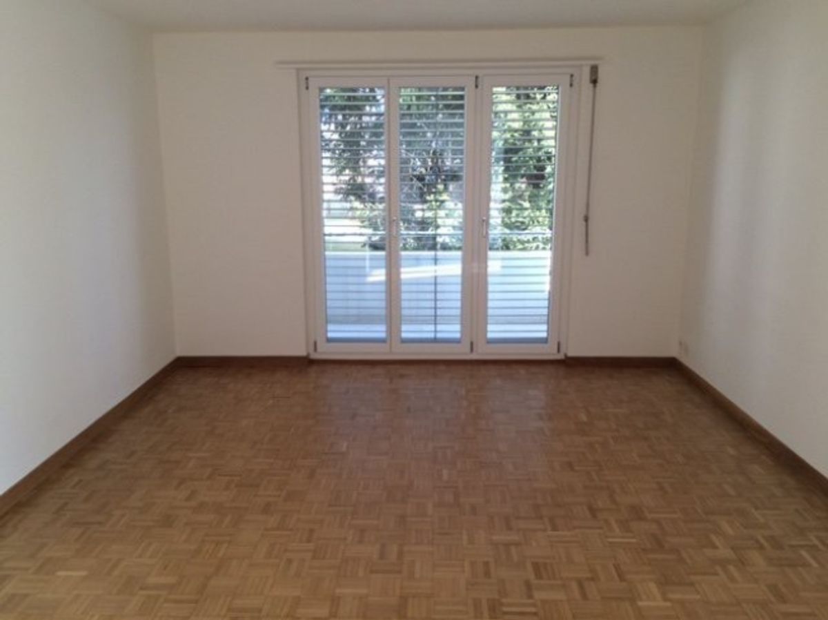 Gemütliche Neu renovierte 3,5 Zimmer- Wohnung in Bülach - 5