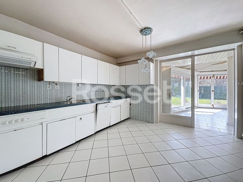 9-Zimmer-Haus zum Verkauf - 12
