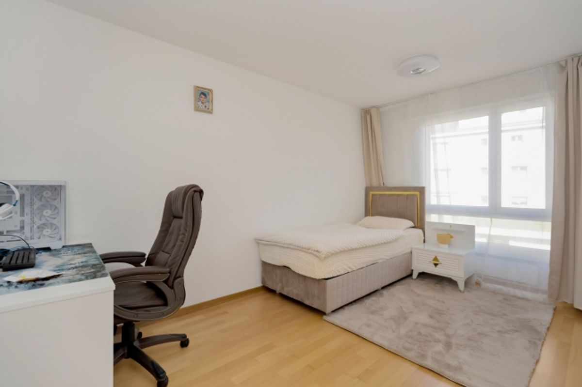 Grosszügige 5.5- Zimmer Wohnung an zentraler Lage in Belp - 7