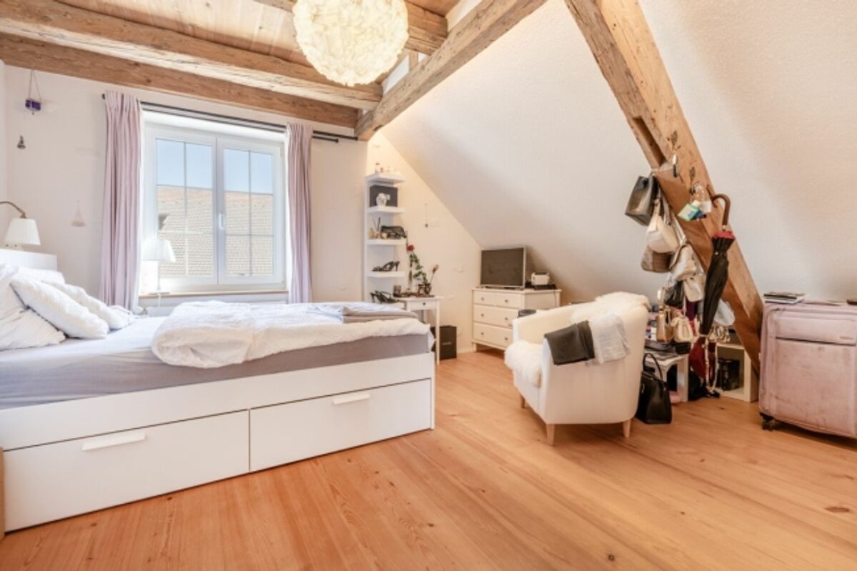 Historisches 9.5-Zimmer-Bauernhaus - stilvoll saniert, einzigartig im Charakter - 11