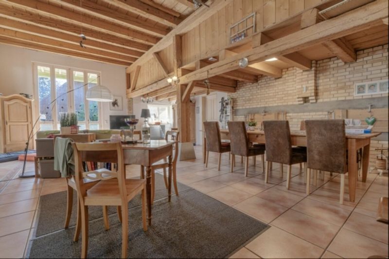 Historisches 9.5-Zimmer-Bauernhaus - stilvoll saniert, einzigartig im Charakter - 15