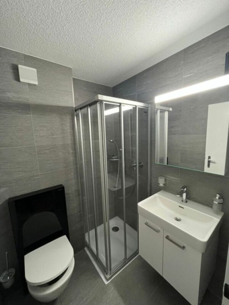 Zur Vermietung steht ein neuwertiges Studio mit 18 m² - 3