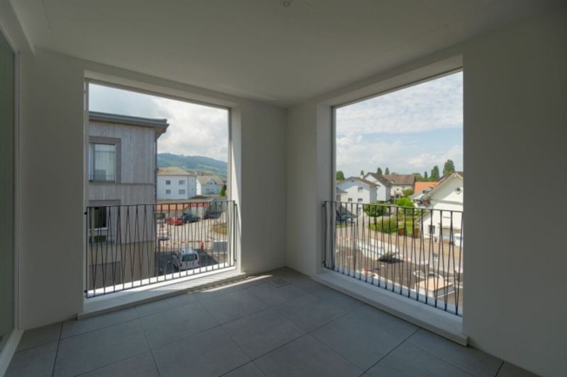 Modern 3.5 Zimmer Wohnung - 14