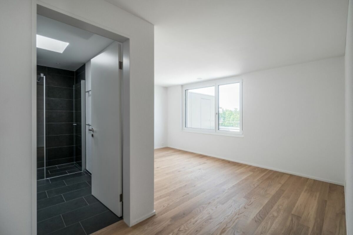 Moderne 3.5 Zimmer Attika Wohnung am See - 2