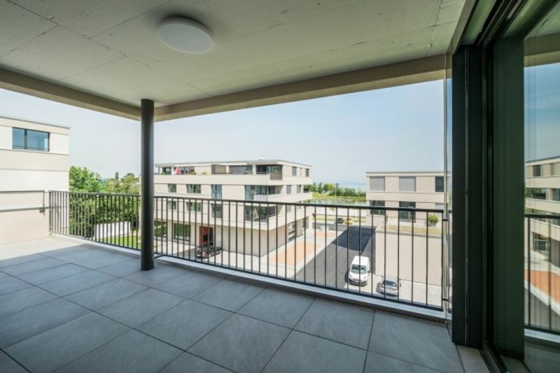 Moderne 3.5 Zimmer Attika Wohnung am See - 10