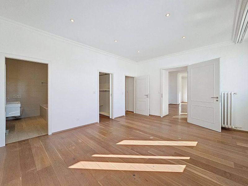 Charmante und geräumige 3,5-Zimmer-Wohnung von ca. 108 m² - 7
