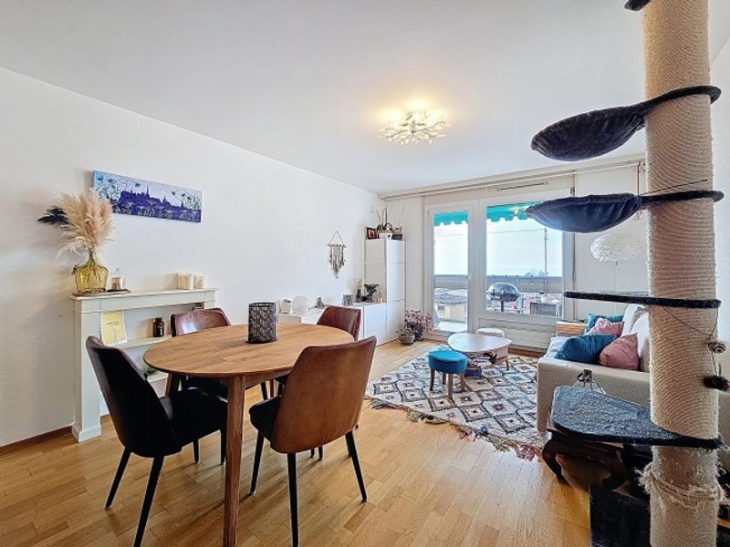 Schöne 3-Zimmer-Wohnung nur einen Steinwurf von den Kais entfernt - 3