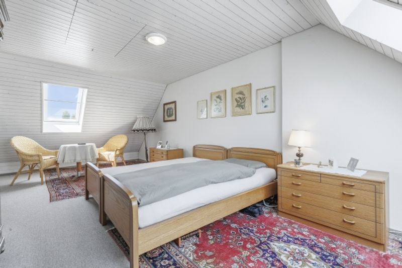 Elegante Dachmaisonette mit Galerie - 9