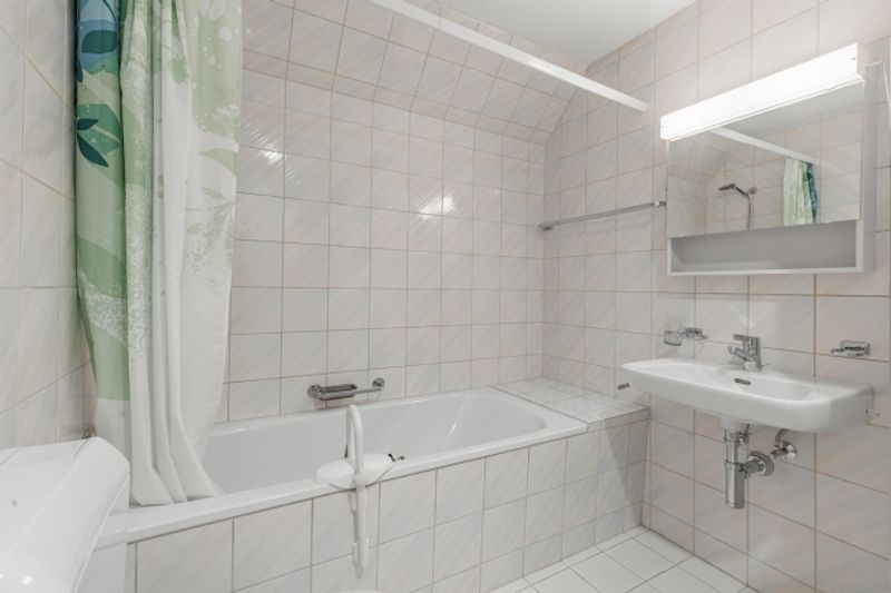 Elegante Dachmaisonette mit Galerie - 10