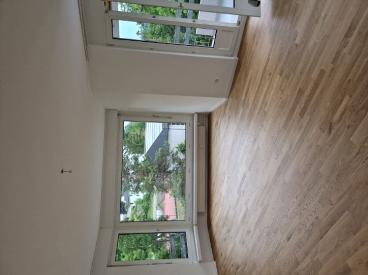 Attraktive 3.5-Zimmer-Wohnung mit Balkon im 6. OG - 1