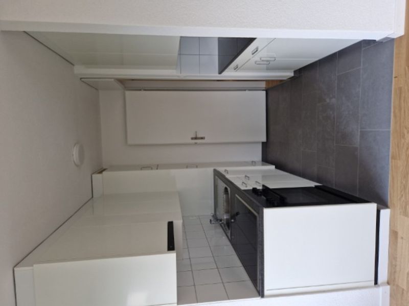 Attraktive 3.5-Zimmer-Wohnung mit Balkon im 6. OG - 5