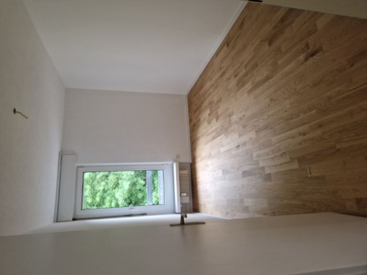 Attraktive 3.5-Zimmer-Wohnung mit Balkon im 6. OG - 7